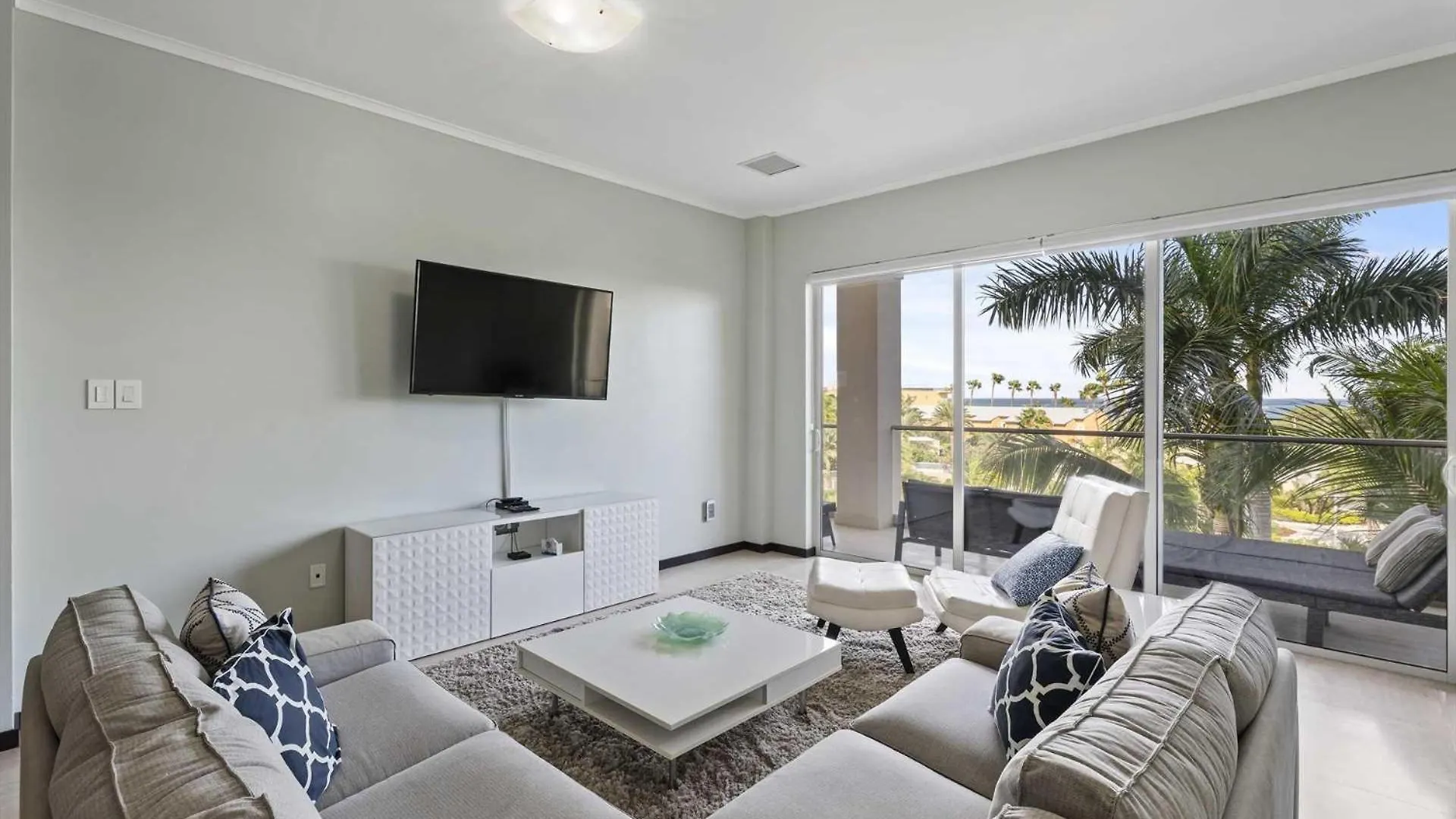Eagle Beach - Serenity By The Sea 3Br Condo -Lv301 Palm Beach Aruba
