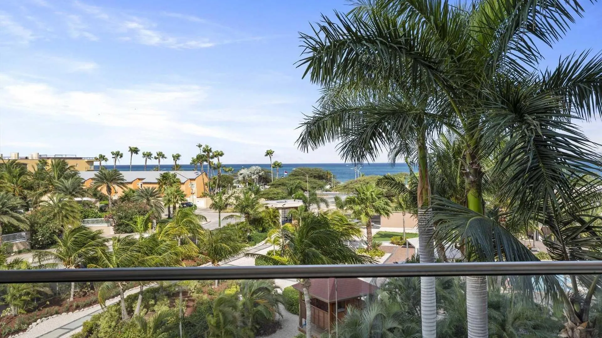 Tatil Evi Eagle Beach - Serenity By The Sea 3Br Condo -Lv301 Palm Beach